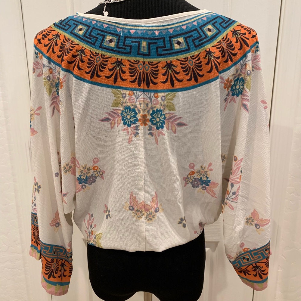 Flying Tomato boho blouse 🌸S: Small - Picture 3 of 4
